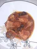 Friptură de porc cu vin și măsline
