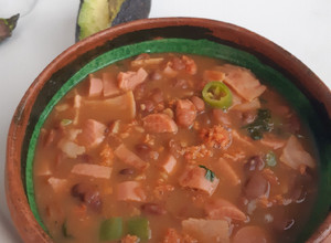 Una foto de Frijoles charros