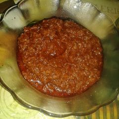 A picture of Garlic and red chilli chutney.