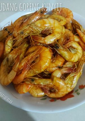 Gambar Udang goreng kunyit🍤