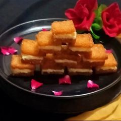 A picture of Shahi Tukda Creamy Toast Sandwich.