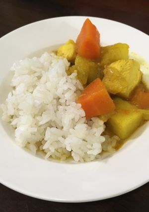 咖哩雞飯 的食譜成品照片