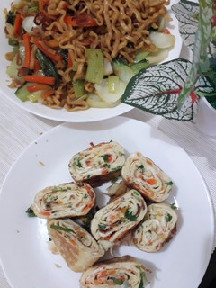 Foto resep Mie goreng dan telor dadar