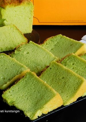 Foto resep Ultimate Soft Pandan Chiffon/Pandan Chiffon Cake