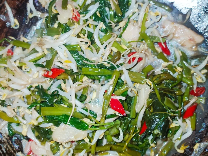 Langkah Mudah untuk Membuat Resep Tumis Kangkung Toge Saus tiram yang Bikin Ngiler Anti Ribet, Menggugah Selera