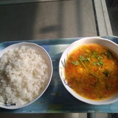 A picture of Tuvar dal.