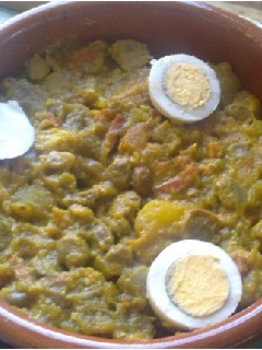Una foto de Habas con tocino
