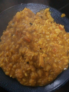 Una foto de Guiso de arroz con pollo