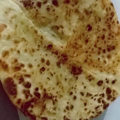 A picture of Allu ka parhata.