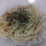 Fettuccine with cream cheese sauce