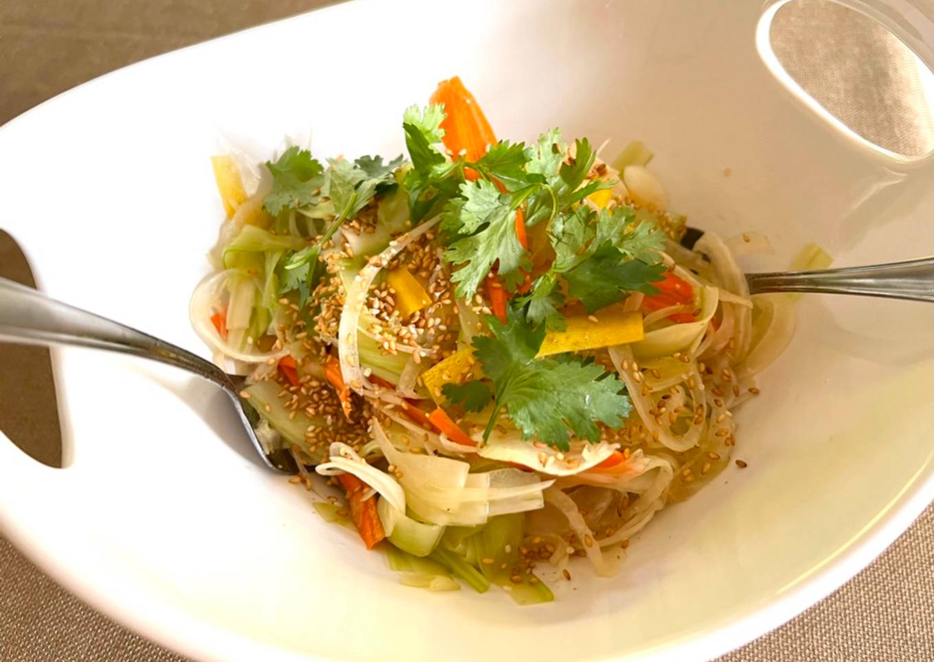 Super Tasty Sliced Onion Salad with Japanese Style Vinaigrette
