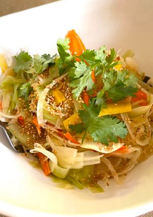 A picture of Super Tasty Sliced Onion Salad with Japanese Style Vinaigrette.
