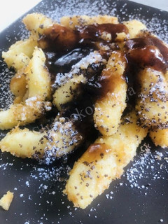 Mákos nudli szilvalekvárral recept fotója