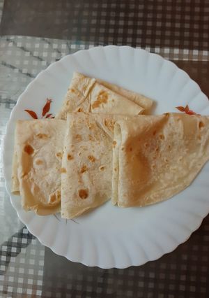 রুমালি রুটি (Rumali Ruti recipe in Bengali) রেসিপির প্রধান ছবি