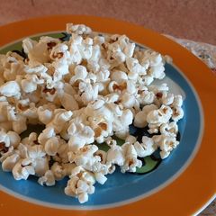 A picture of Popcorn.