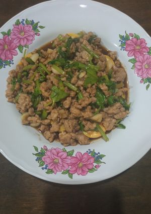 รูปของ เต้าหู้ไข่ย่างผัดขึ้นฉ่ายหมูสับ - คีโต