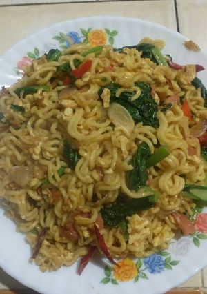 Foto resep Mie goreng pedas bumbu kemiri