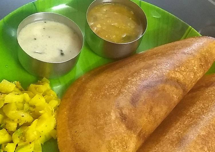 Ghee roast dosa