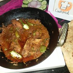 A picture of Chatpati chicken karahi.