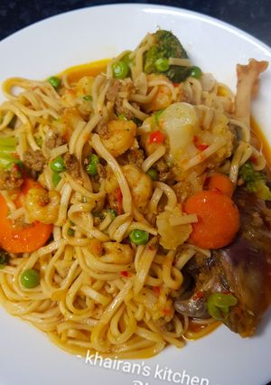 Chinese Noddles ainihin hoton girkin
