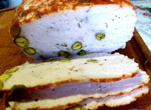 Foto principal de Fiambre de pavo casero con pistachos
