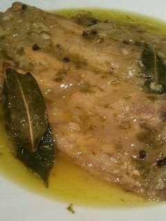 Una foto de Escabechado suave de truchas con vinagre de estragón