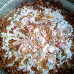 A picture of Kathay Meethay Chat Patay Dahi Bharay.
