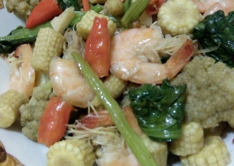 Cara Gampang  Tumis Sayur dan Udang Saus Tiram Anti Gagal