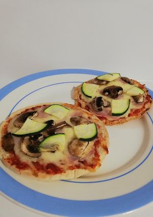 Una foto de Pita pizza 🍕