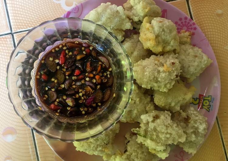 Cireng (sambal mantab)