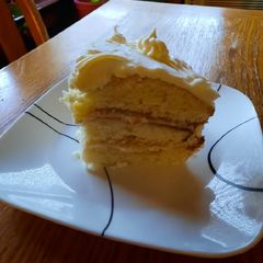 A picture of Lemon Cake From Scratch.
