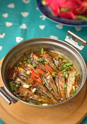 Hình của món Cá Chốt Kho Hành Ớt.
