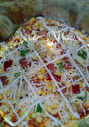 Foto resep Pizza ricecooker homemade (mudah &enak)