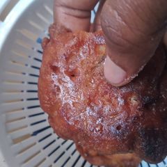 A picture of Akara.