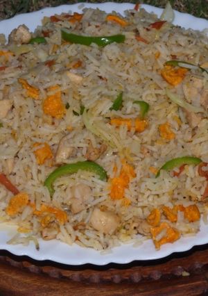 A picture of Restaurant style Chicken and veg fried rice #CookPadApp  Rice Competition.