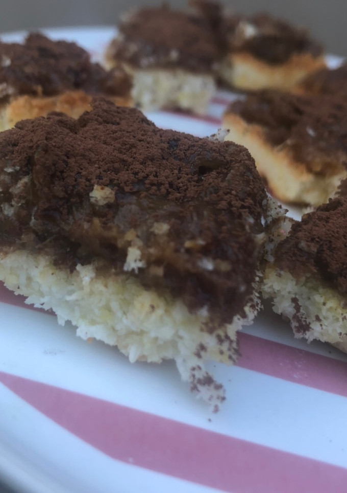 Una foto de Torta de coco fit, sin azúcar ni harinas, apto celiacos