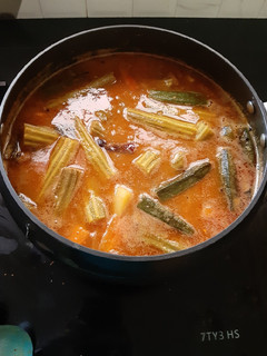 A picture of Kerala sambar.