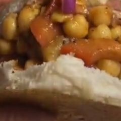 A picture of Doubleroti chole.