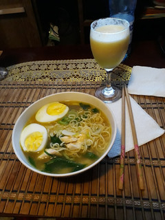 Una foto de Ramen fácil y rico!!!
