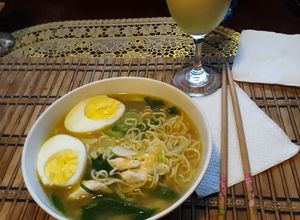 Una foto de Ramen fácil y rico!!!