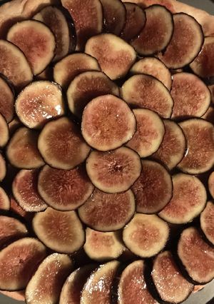 Une photo de Pizza figue amande