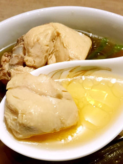(電鍋懶人湯) 剝皮辣椒雞湯 @188懶人料理 的食譜成品照片
