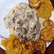 Sándwich de pollo 🍗 en salsa de champiñones 🍄