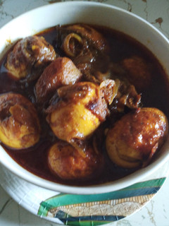 ডিম আলু কষা(dim aloo kosha recipe in Bengali) রেসিপির প্রধান ছবি