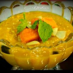 A picture of Cashew Papaya Srikhand.