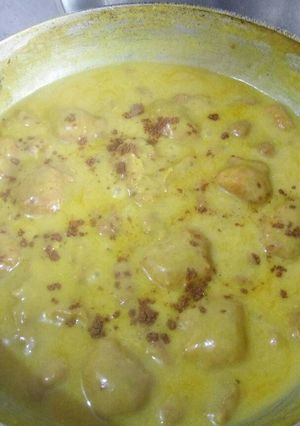 A picture of Punjabi kadhi.