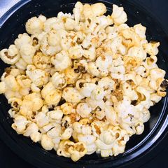 A picture of Peri peri popcorns.
