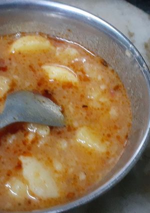 आलू की सब्जी (aloo ki sabzi recipe in Hindi) रेसिपी मुख्य फोटो