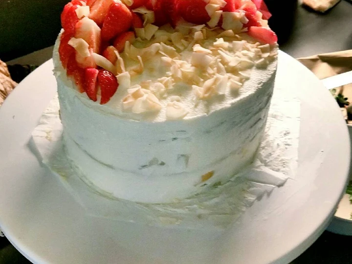 Recipe Strawberry piña colada cake which Delicious