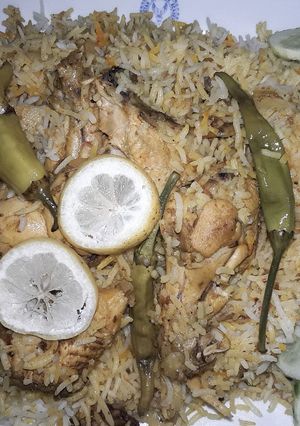 A picture of Chicken biryani.